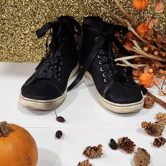 UGGS Blaney Crystal High Top Women's Bk 7.5 - Picture 2 of 11